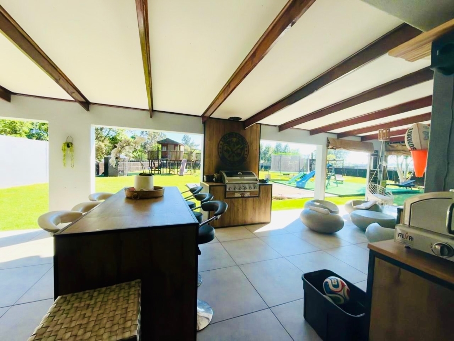 4 Bedroom Property for Sale in Roodewal Free State